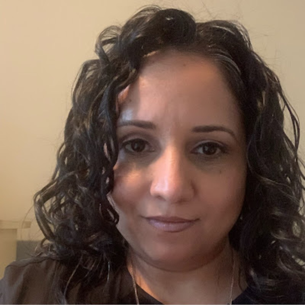 Meet your Posher, Anitra